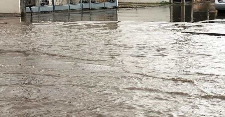 Los trabajos de rehabilitación hidrosanitaria en algunas calles de la ciudad fueron seriamente afectados