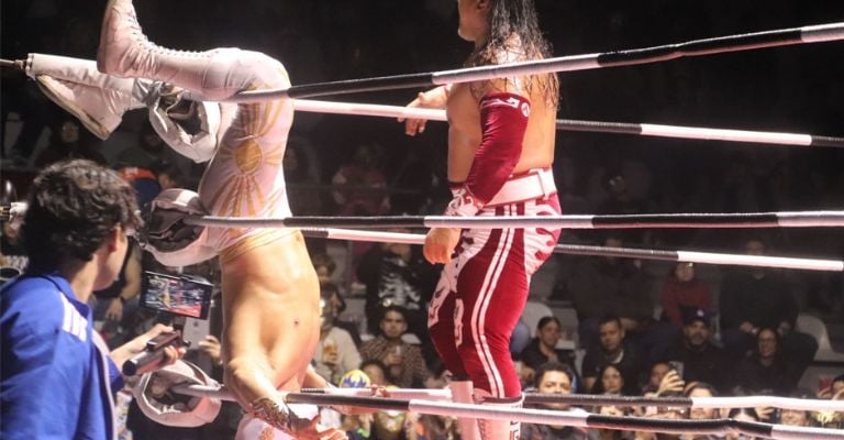 Último Guerrero hizo sufrir al Místico