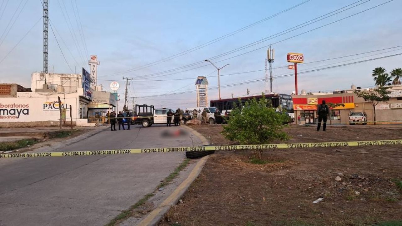 Movilización en el norte de Culiacán por el hallazgo de cuerpo decapitado y envuelto en plástico