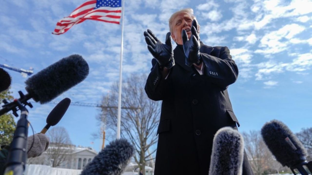 “Está a punto de caer”: Trump asegura la caída de Cuba ante el cese de crudo venezolano