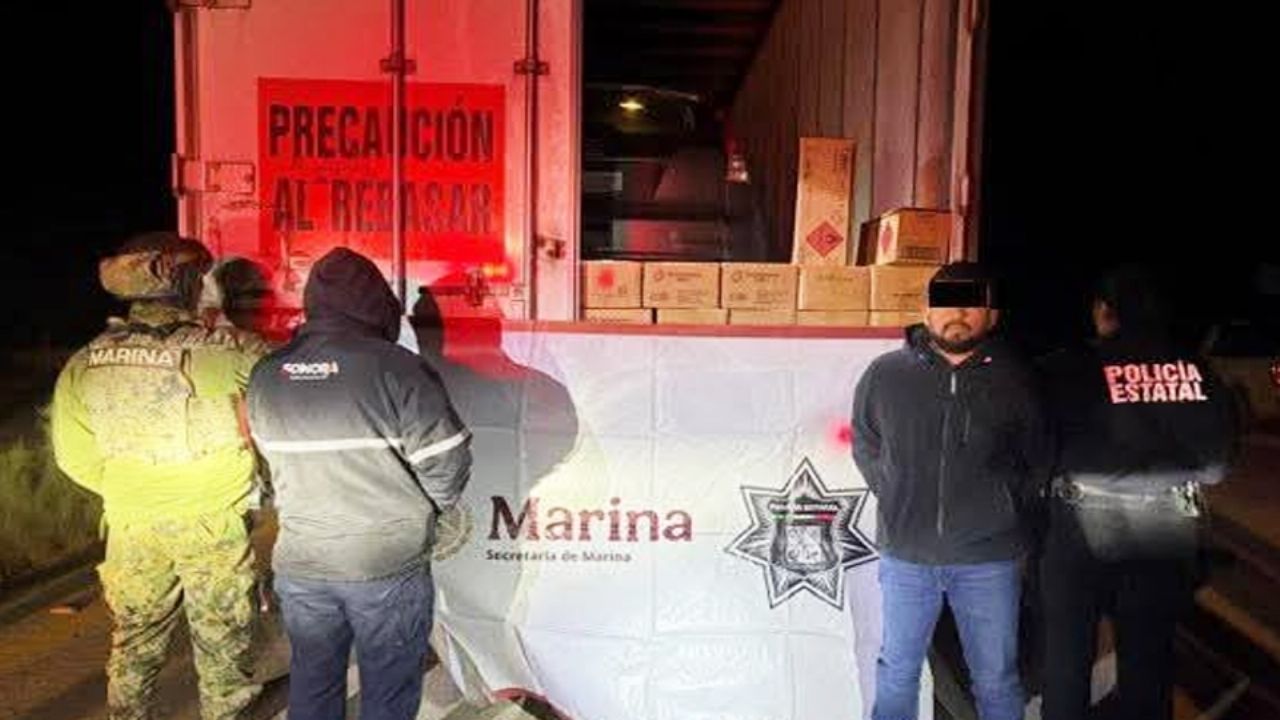 Detienen en Empalme a chofer de tráiler por transportar 17 mil cartuchos para arma de fuego