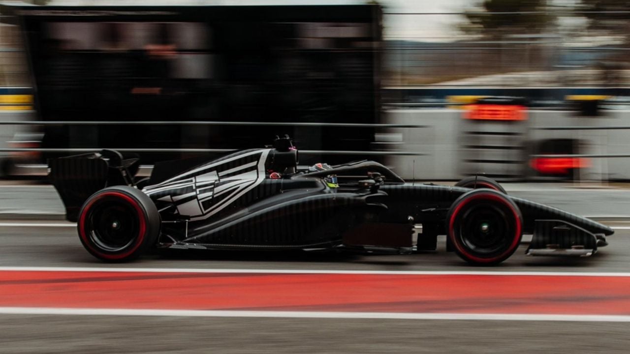 Sergio Pérez aseguró que los autos de la F1 2026 son radicalmente distintos: “Será un desafío adaptarse”