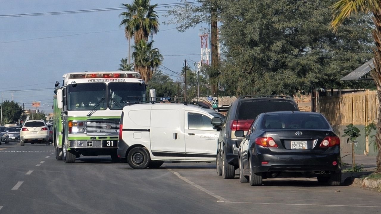 Reportan a hombre muerto en plena banqueta de San Luis Río Colorado; vecinos lo encontraron