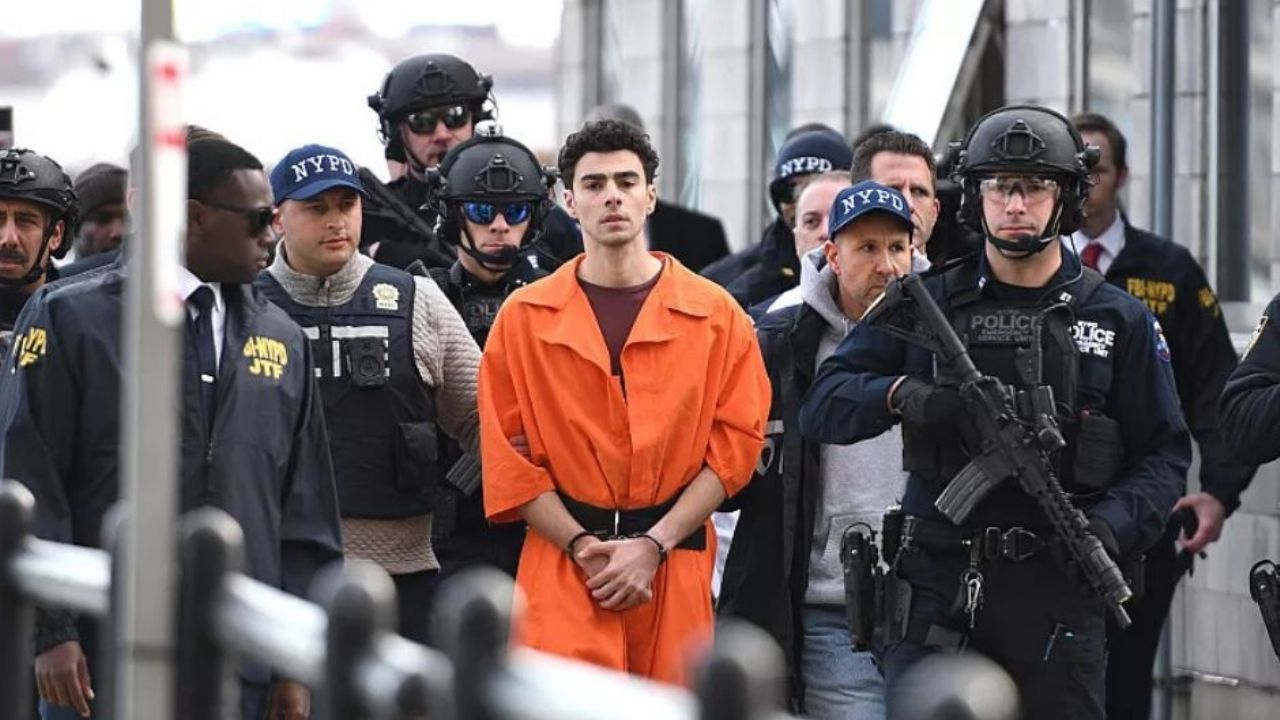 Luigi Mangione, acusado de asesinato del CEO de UnitedHealthcare, evade pena de muerte pese a ser declarado culpable