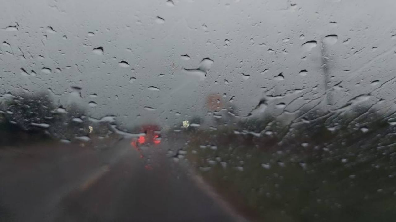 Clima HOY miércoles 4 de febrero de 2026 en la NOCHE: LLUVIAS FUERTES y CHUBASCOS en estas regiones