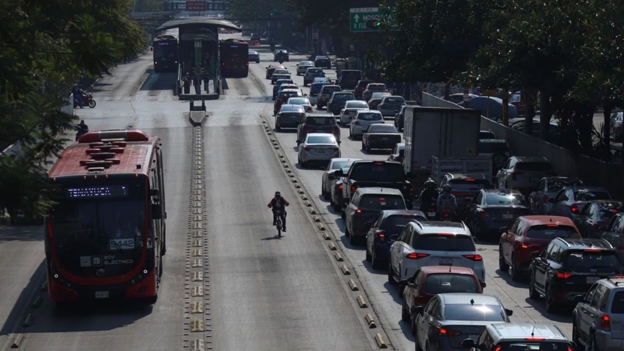 Hoy No Circula: Estos autos no podrán transitar en CDMX y EDOMEX este lunes 2 de febrero del 2026