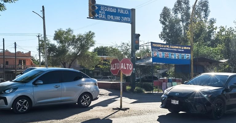 A pesar de las quejas, las autoridades no han dado respuesta sobre la fecha de reparación, mientras los problemas de tráfico siguen afectando la movilidad