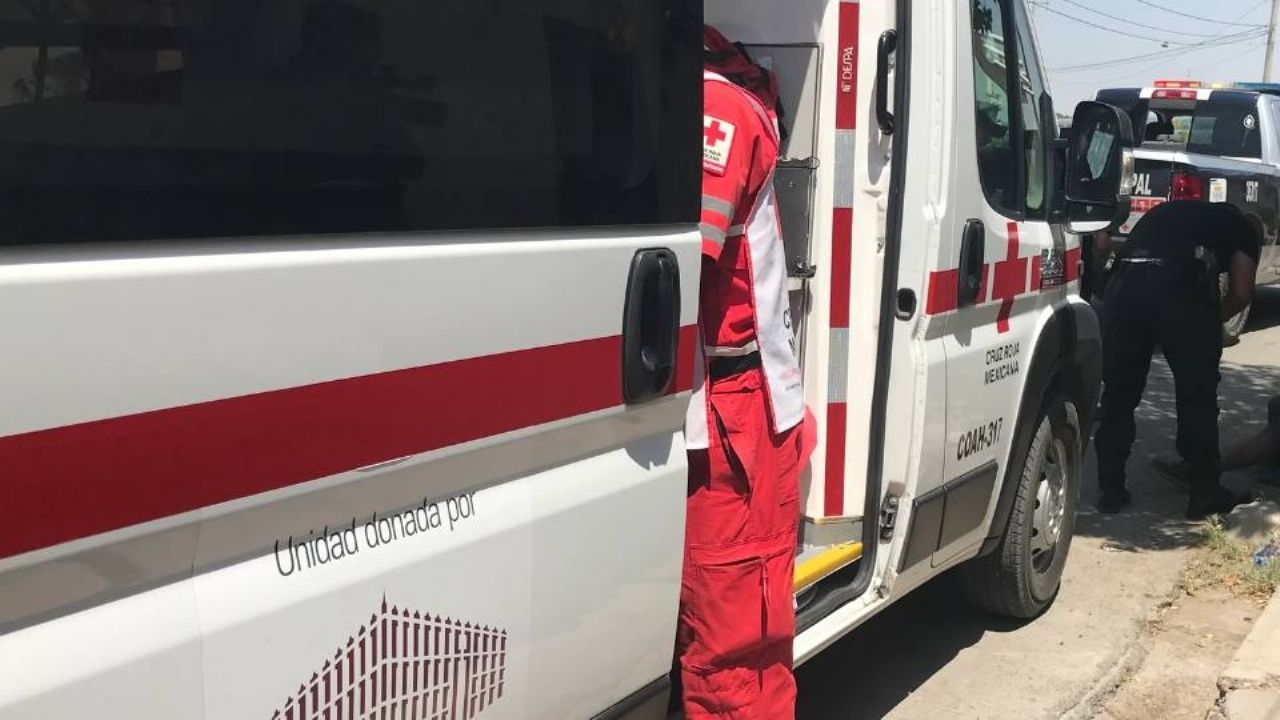 Arrollan a adulto mayor que se dirigía a una panadería y es hospitalizado en Gómez Palacio