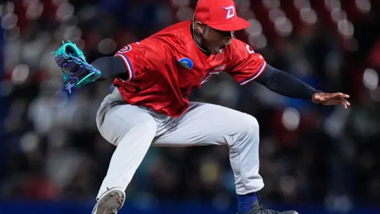 El pelotero sensación de la Serie del Caribe 2026, Jefry Yan, disfruta del gran ambiente de Guadalajara