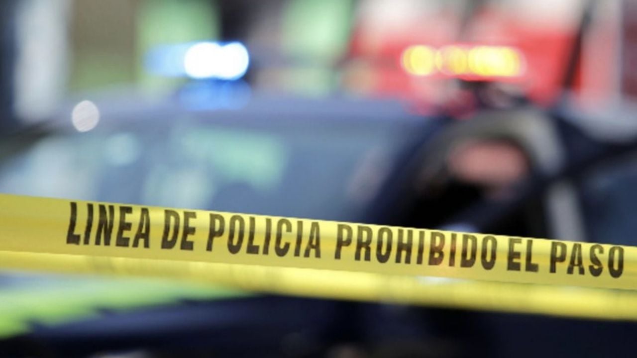 Con GOLPES, sin prendas y amarrado, hallan a HOMBRE en Tijuana: “Por infiel”, decía un letrero