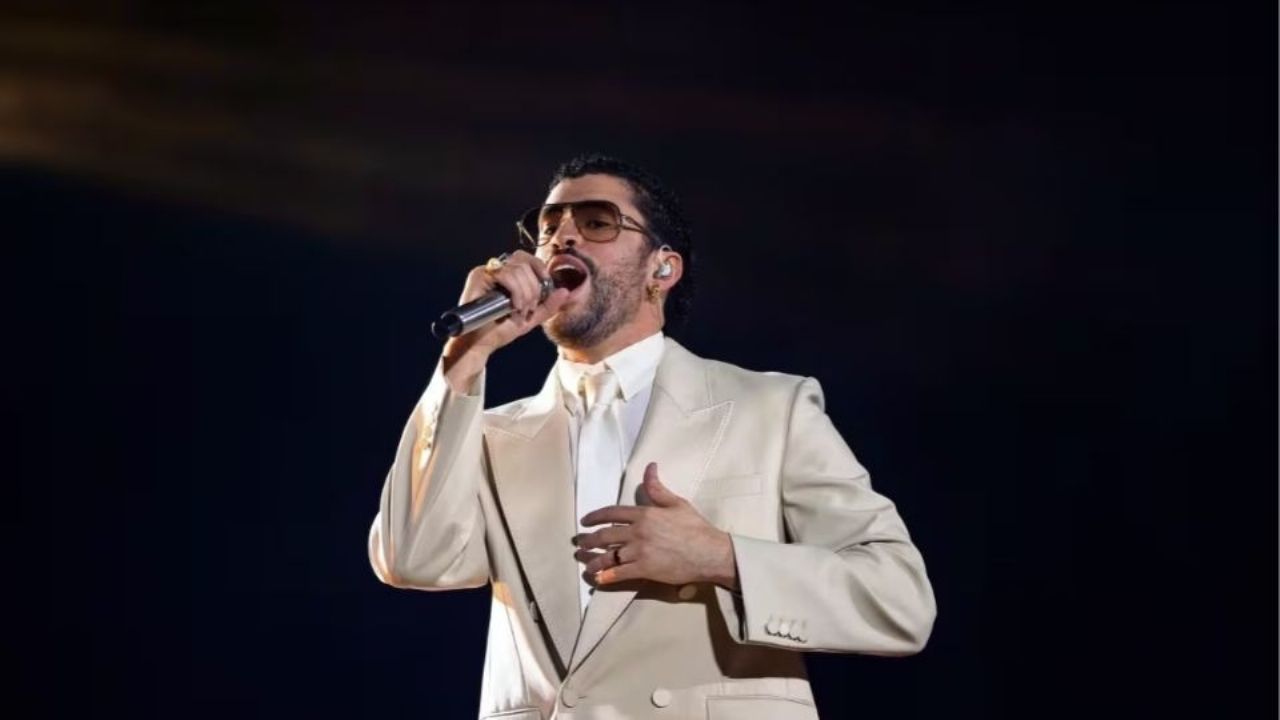 Bad Bunny lanza mensaje a mexicanos a días de su medio tiempo en el Super Bowl: “¡Viva México!”