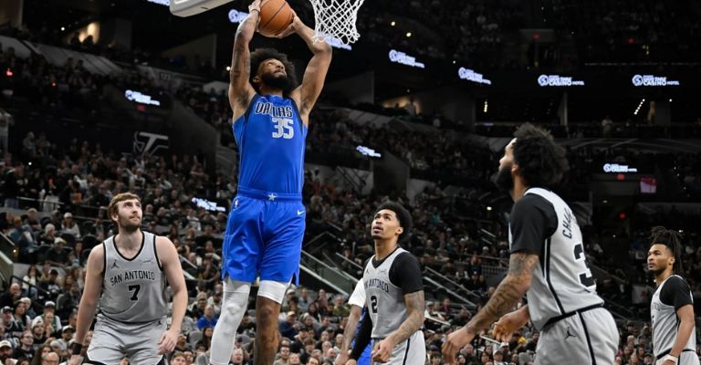 Bagley III debutó con los Mavericks