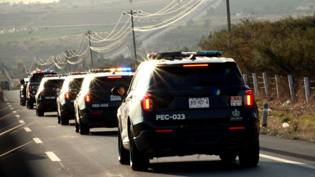 Disparos desde una AZOTEA desatan fuerte operativo tras ATAQUE a la Fiscalía de Jalisco en Tonalá