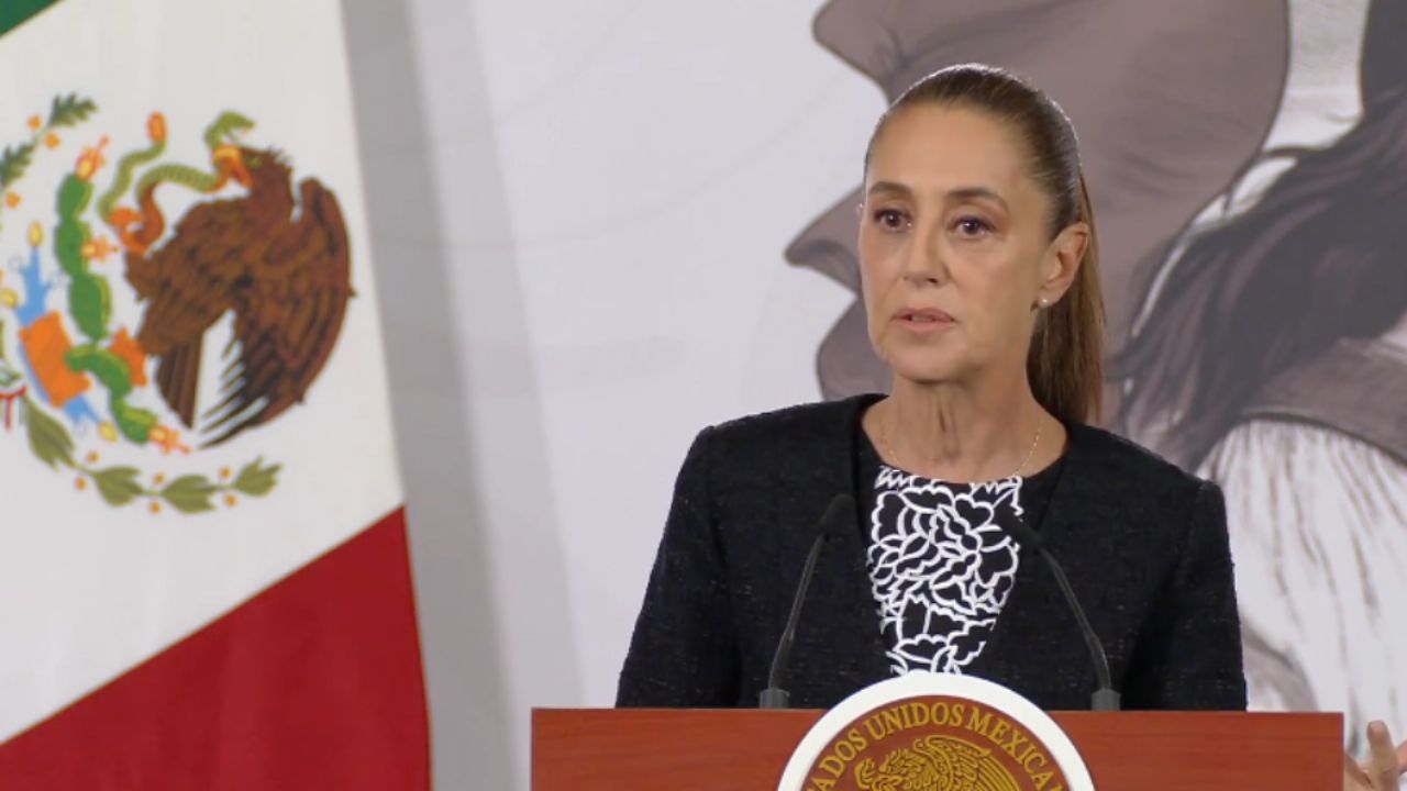 Miles de cartuchos de fábrica del gobierno de EU llegan a cárteles; Claudia Sheinbaum busca demanda