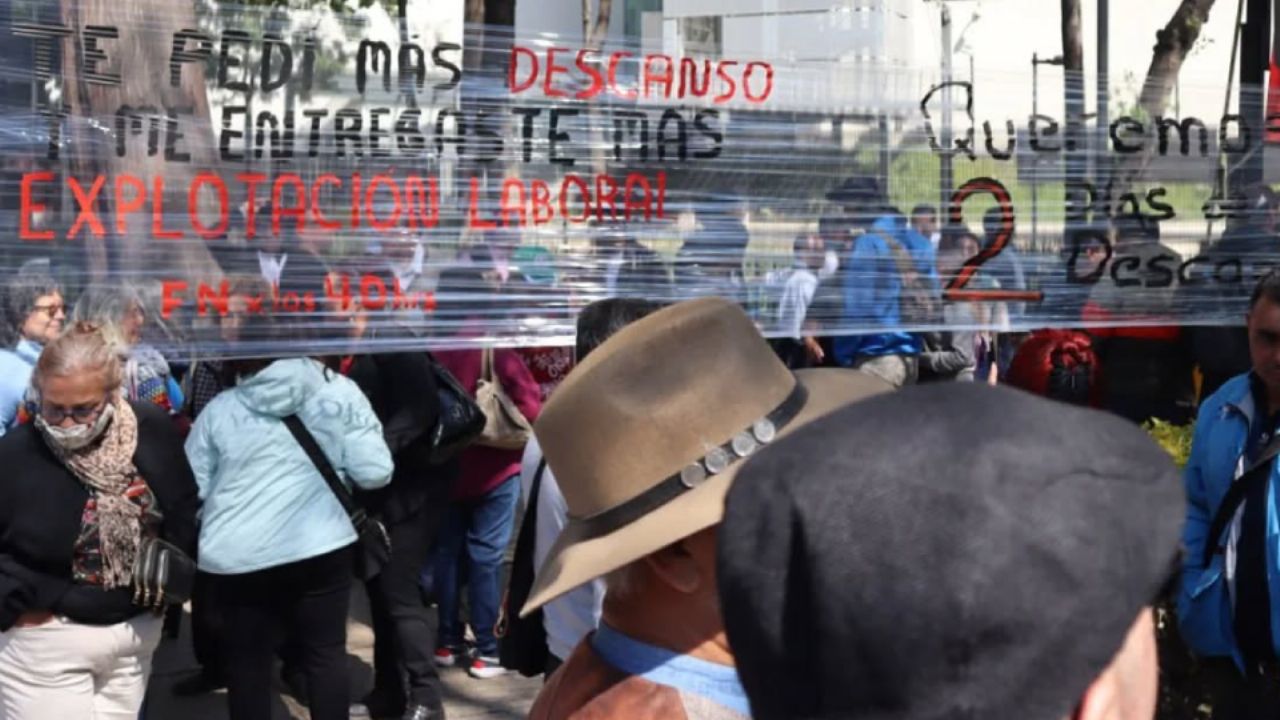 Protestas afuera del Senado por reforma de 40 horas; sindicatos señalan más horas y menos descanso