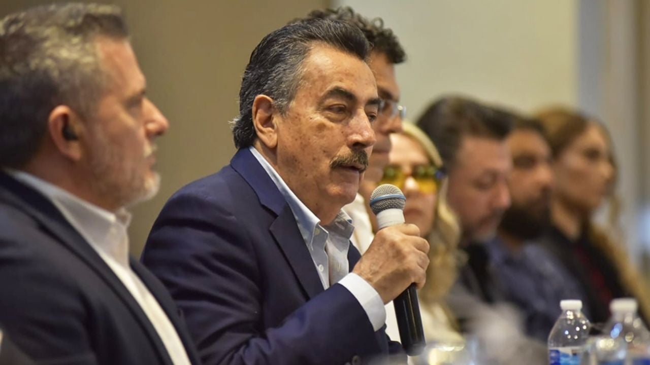 Lamarque impulsa en conversatorio universitario la ‘Triple Hélice’ para el desarrollo estratégico de Sonora