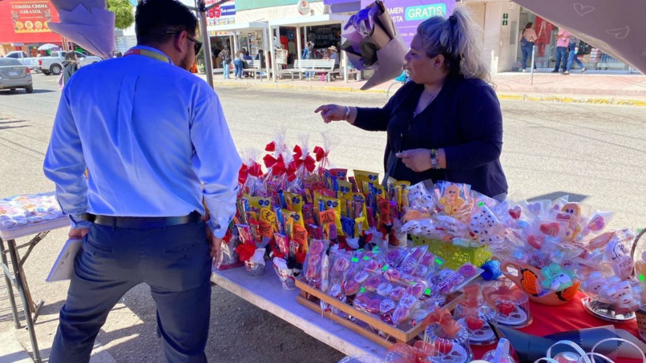 Día del Amor reactiva economía y ‘rescata’ las ventas en el Mercado Municipal de Navojoa