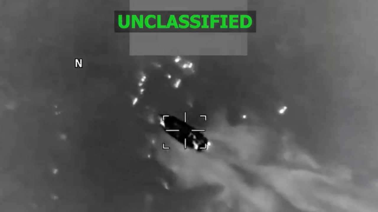 VIDEO: Estados Unidos destruye presunta ‘narcolancha’ en el Caribe; tres personas murieron