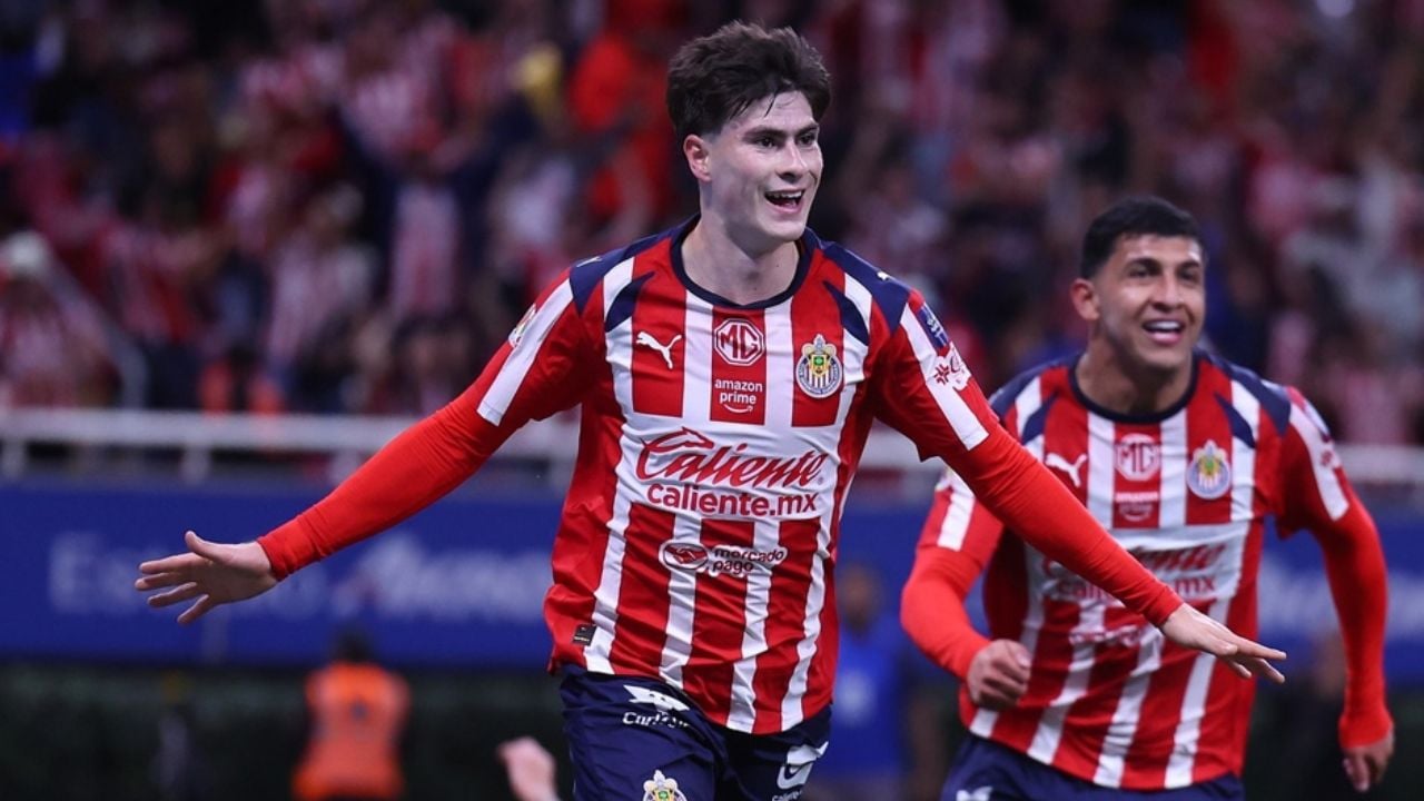 El Clásico es Rojiblanco: Chivas hunde al América con gol de Armando ‘La Hormiga’ González