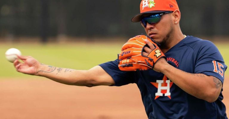 Paredes puede cubrir varias posiciones en el infield