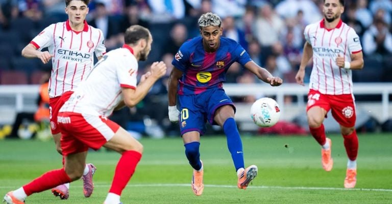 Lamine falló un penal para el Barcelona