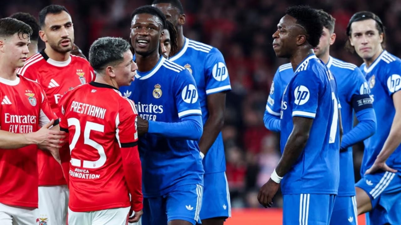 Confederación Brasileña de Fútbol condena los actos racistas contra Vinicius en Champions League