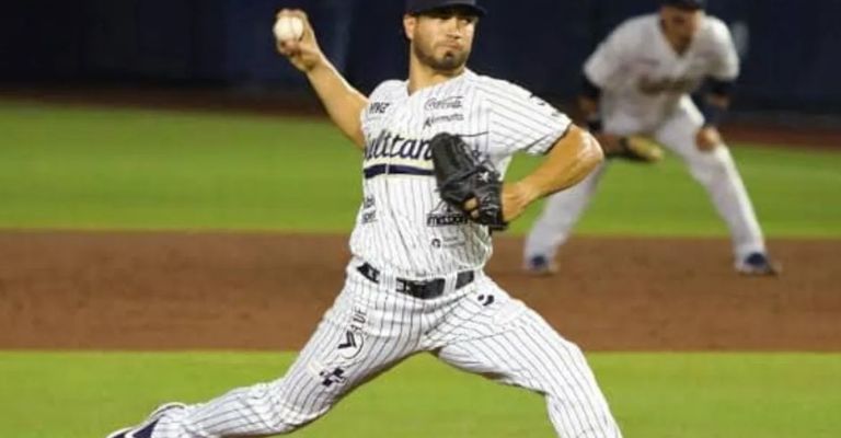 Elenes volverá a vestir la casaca de los emplumados