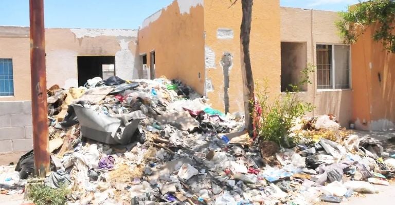 México enfrenta el desafío de rescatar 933 mil viviendas abandonadas y regularizarlas