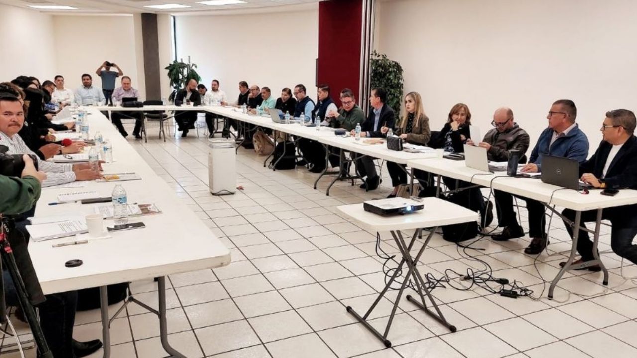 Unison y el Steus inician mesas negociadoras para la revisión contractual y salarial 2026