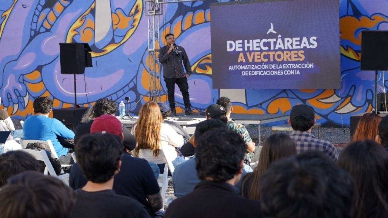 Capacitan a estudiantes del Itesca en Sonora en varias áreas de innovación tecnológica