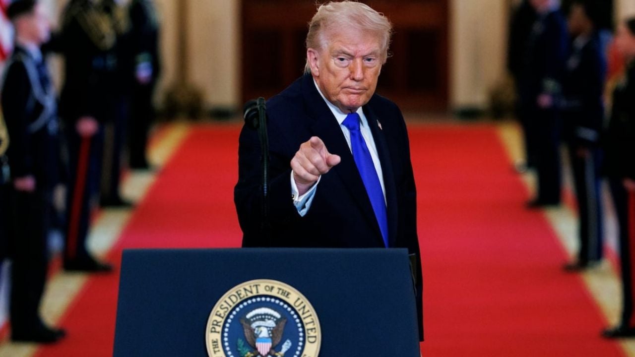 Entra en vigor arancel global del 15% impuesto por Trump: ¿Qué cambia y qué queda exento?