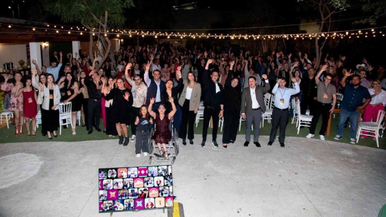 Jóvenes reconocidos en el PEJ 2025 se reúnen en el foro ‘Mi Red, Mi Historia’ organizado por el ISJ