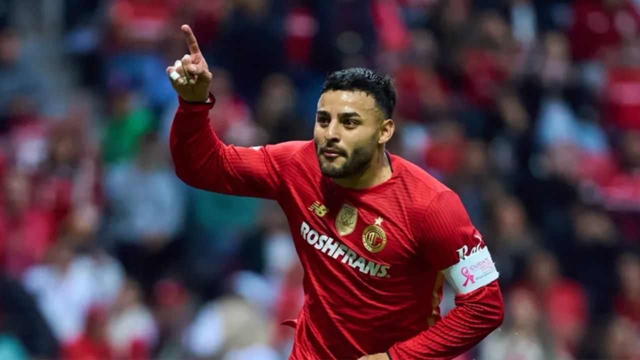 Alexis Vega reaparece en redes sociales y adelanta su regreso a las canchas: “Estamos listos”