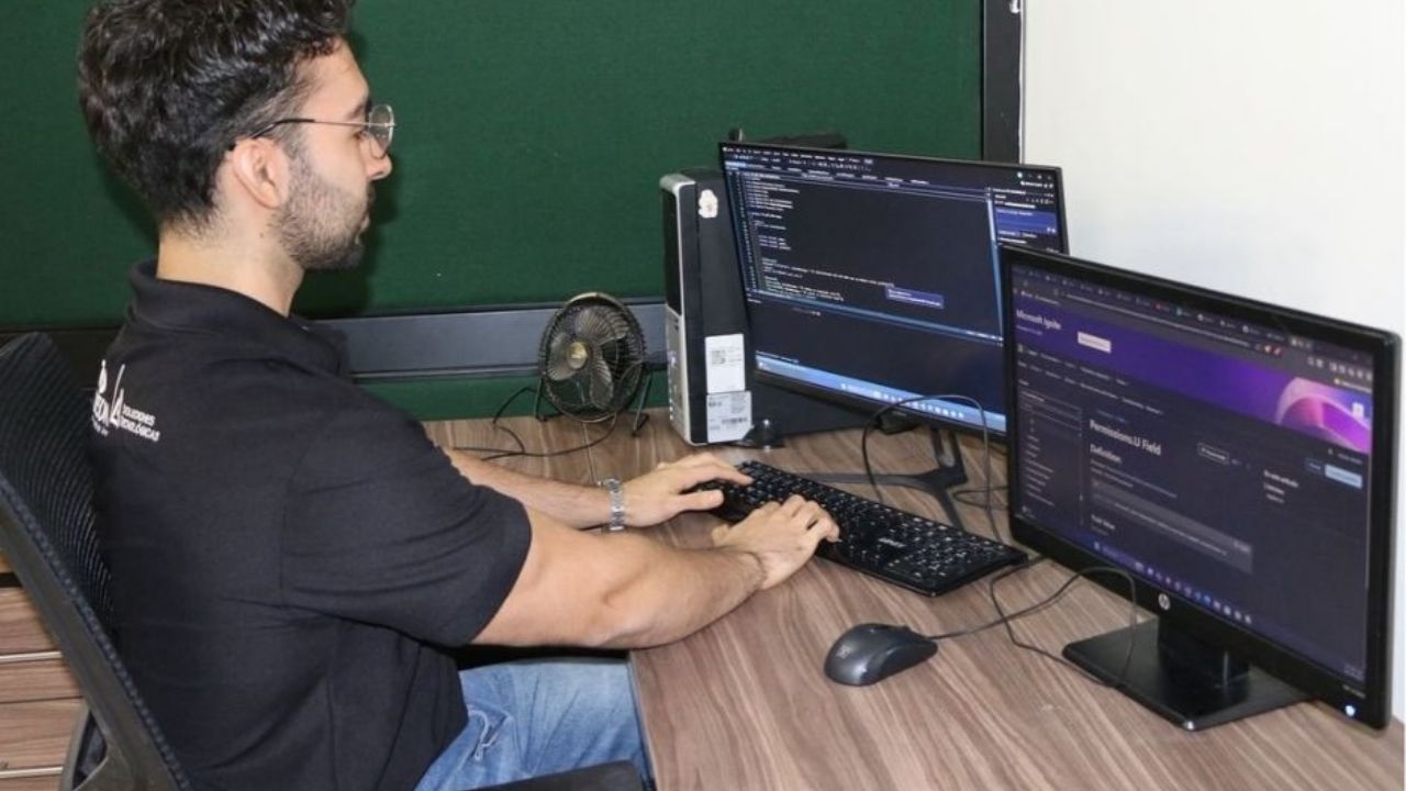 Gobierno de Sonora impulsa Programa de Inglés Especializado para la Industria de Semiconductores: UTS