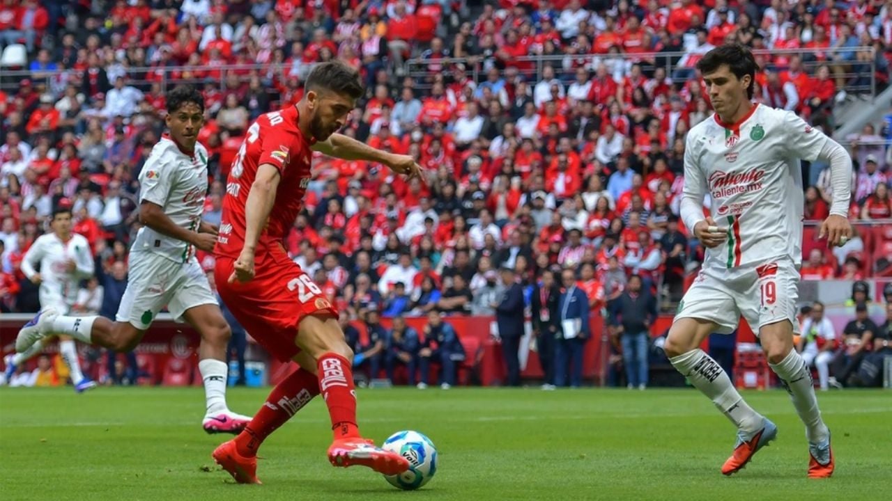 Chivas se desmorona; Toluca vence al Guadalajara y se ‘roba’ el liderato del Clausura 2026