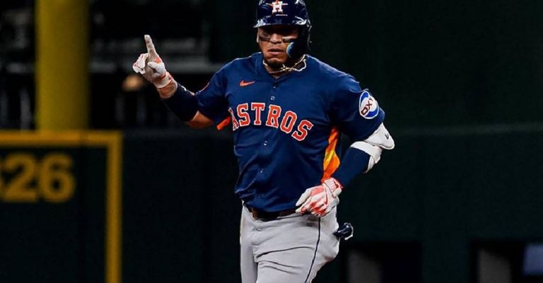 Paredes disparó su primer jonrón en pretemporada