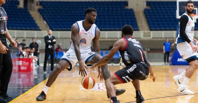 Farmer tuvo su mejor encuentro de la temporada