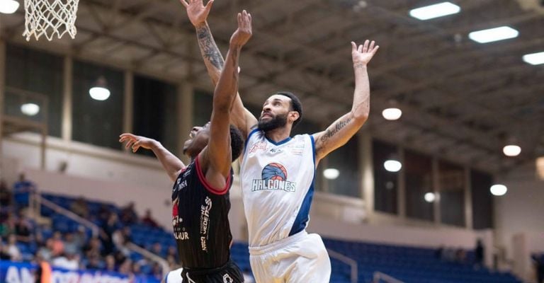 El duelo resultó muy peleado