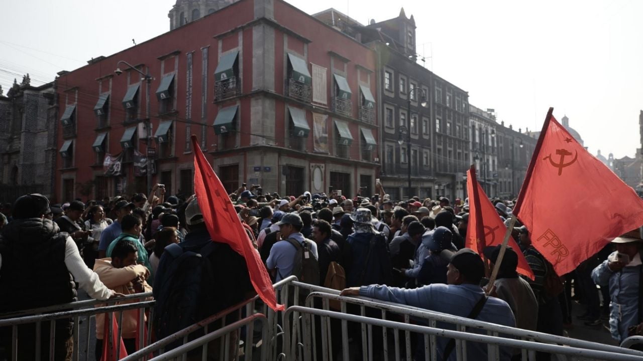 Tráfico HOY CDMX: ¿Dónde hay marchas y BLOQUEOS este lunes 2 de marzo de 2026?