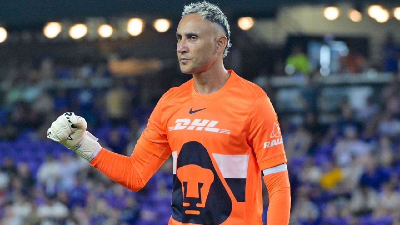 Keylor Navas y la directiva de Pumas habrían comenzado las negociaciones para extender el contrato