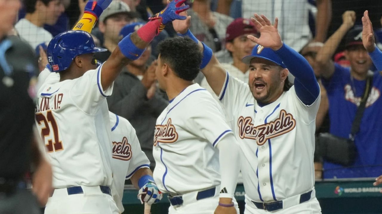 Venezuela le da alegría a sus aficionados con una victoria sobre los Países Bajos en el Clásico