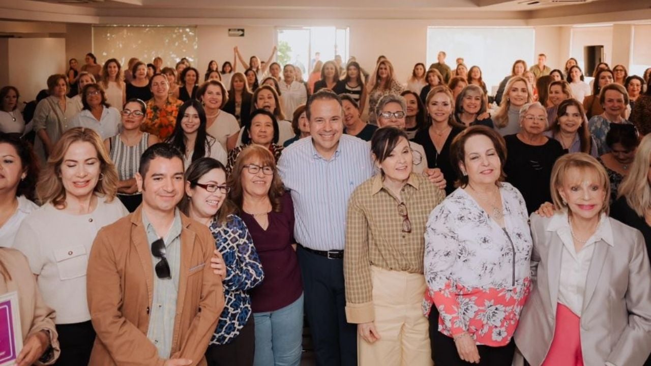 ‘Toño’ Astiazarán se reúne con mujeres en Ciudad Obregón para reconocer su labor social