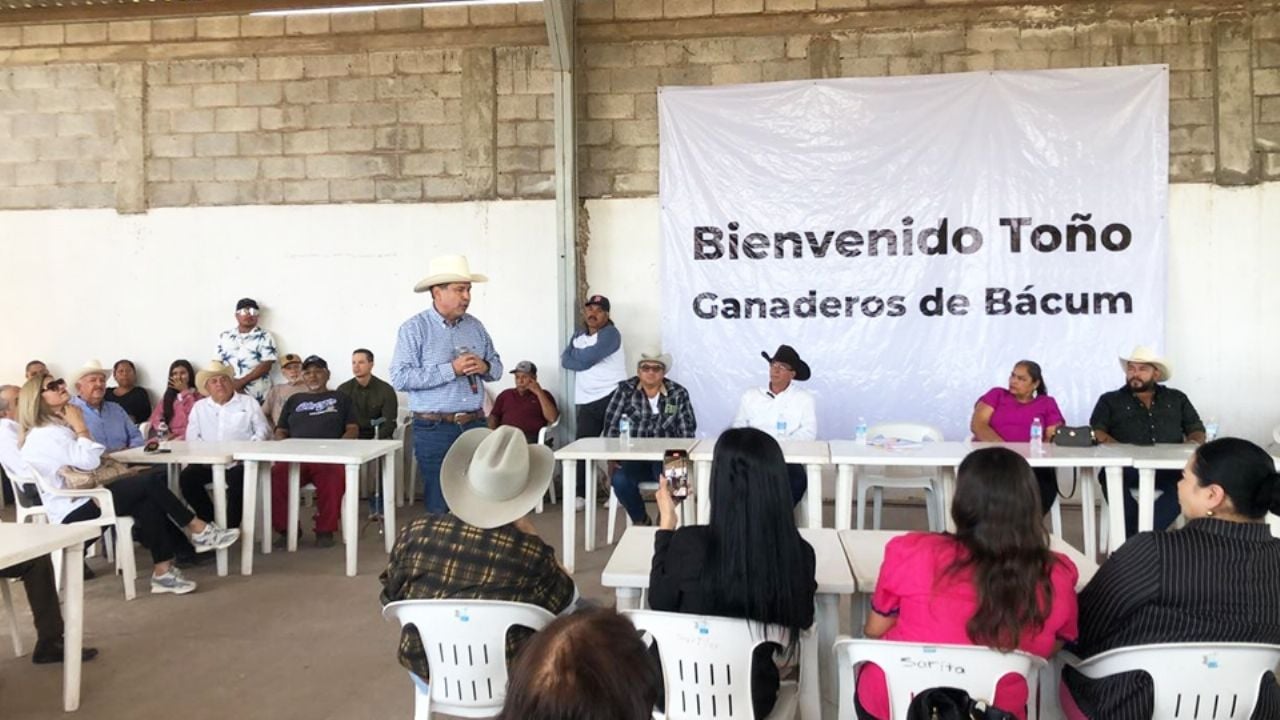 ‘Toño’ Astiazarán se reúne con ganaderos de Bácum y destaca importancia del apoyo a sectores primarios