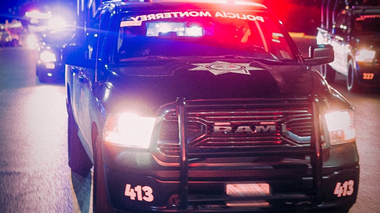 Sujeto muere en Nuevo León tras ser apuñalado por la pareja de su exnovia; autoridades investigan