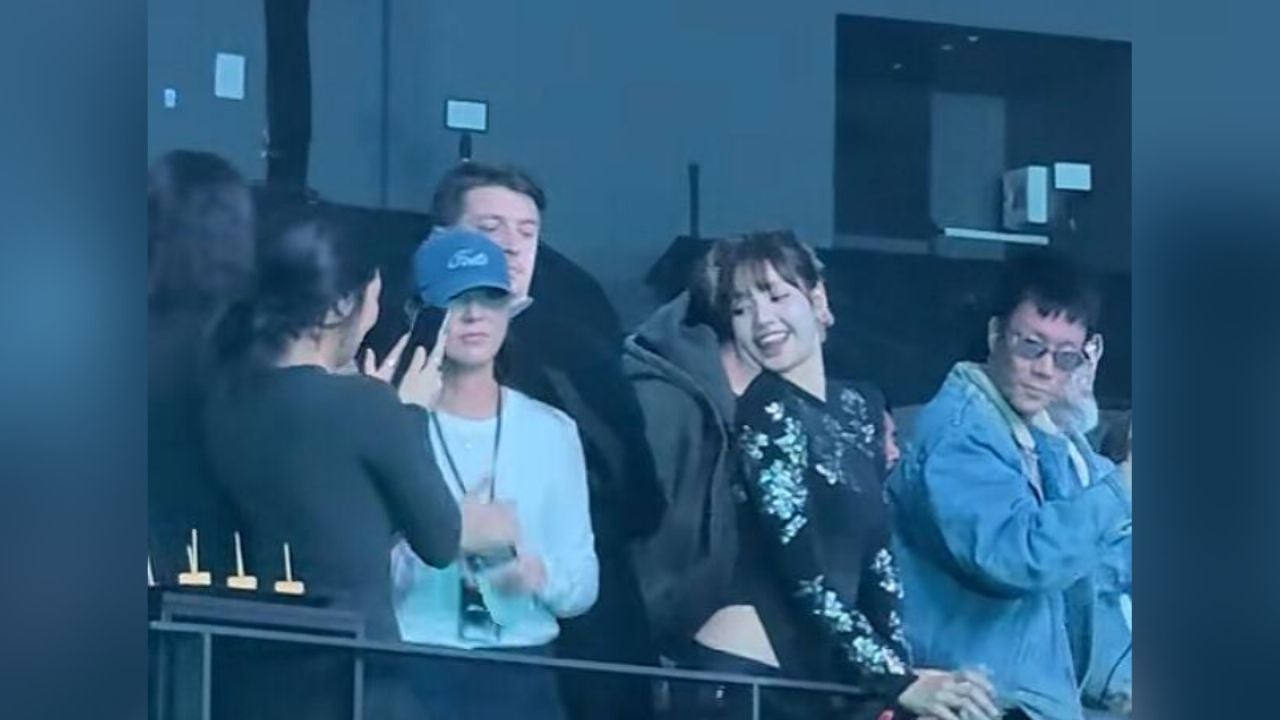 (VIDEO) Lisa, integrante de Blackpink, disfruta y perrea en concierto de Bad Bunny en Tokio