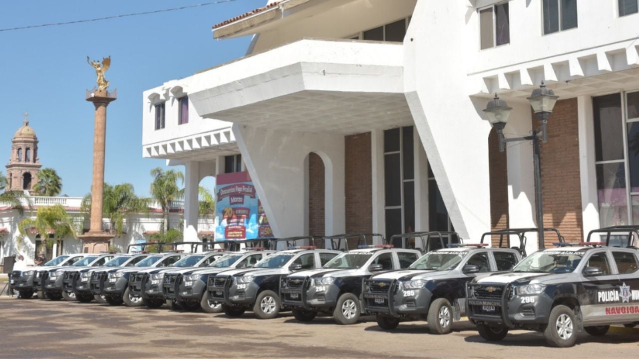 Seguridad Pública en Navojoa refuerza su parque vehicular con nuevas patrullas; Retes entrega 12 patrullas