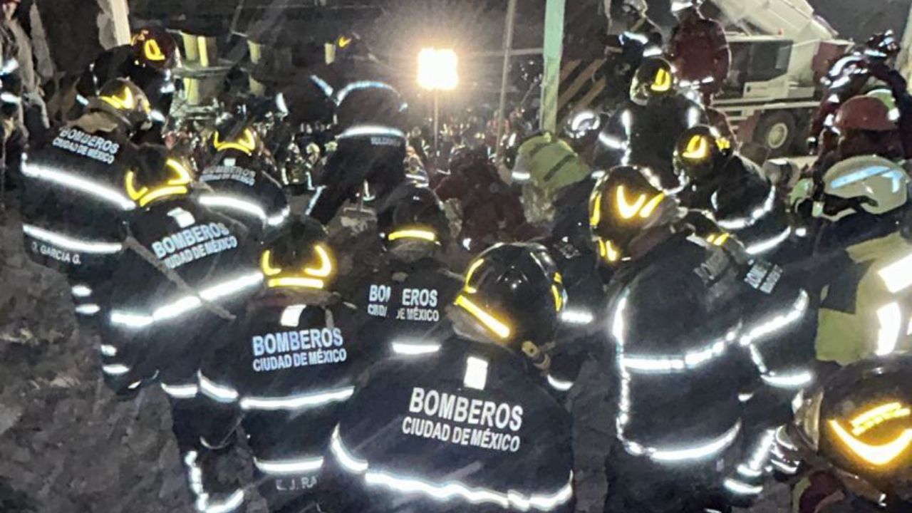 ACTUALIZACIÓN derrumbe en San Antonio Abad: Recuperan segundo cuerpo gracias a perro rescatista