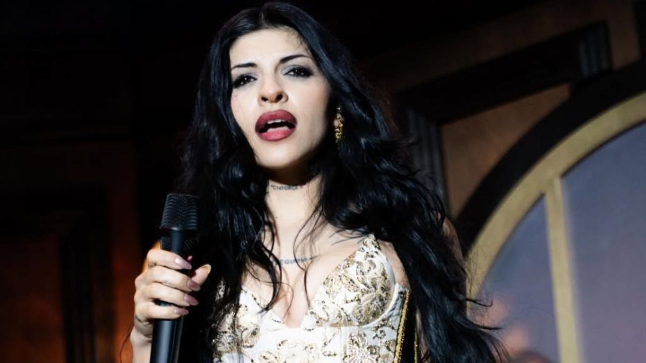 Cazzu alza la voz ante la violencia de género y comparte un poderoso mensaje: “Nos tienen en guerra”