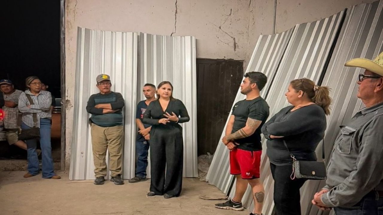 Gobierno apoya vivienda de familias en la sierra baja de Sonora con entrega de materiales