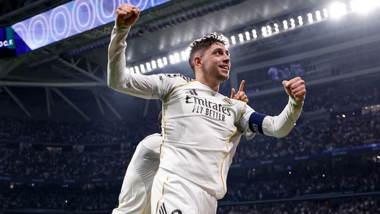 Triplete de ‘Fede’ Valverde acerca al Real Madrid a cuartos de Champions League tras vencer al City